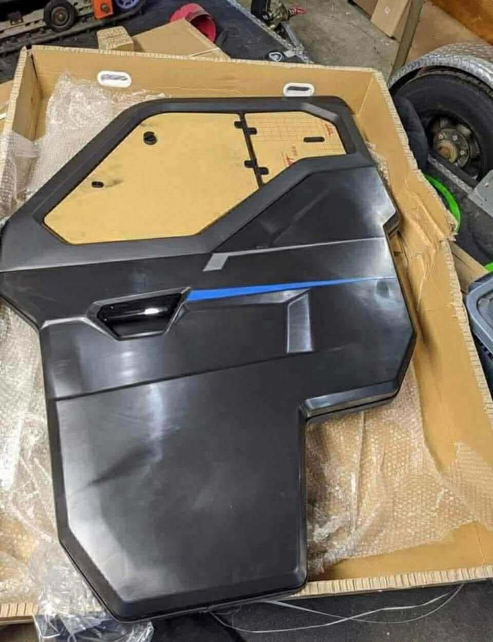 2024 cf moto 2 Doors