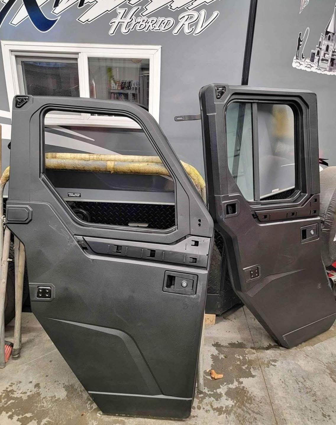 Polaris Ranger XP 1000 Crew doors